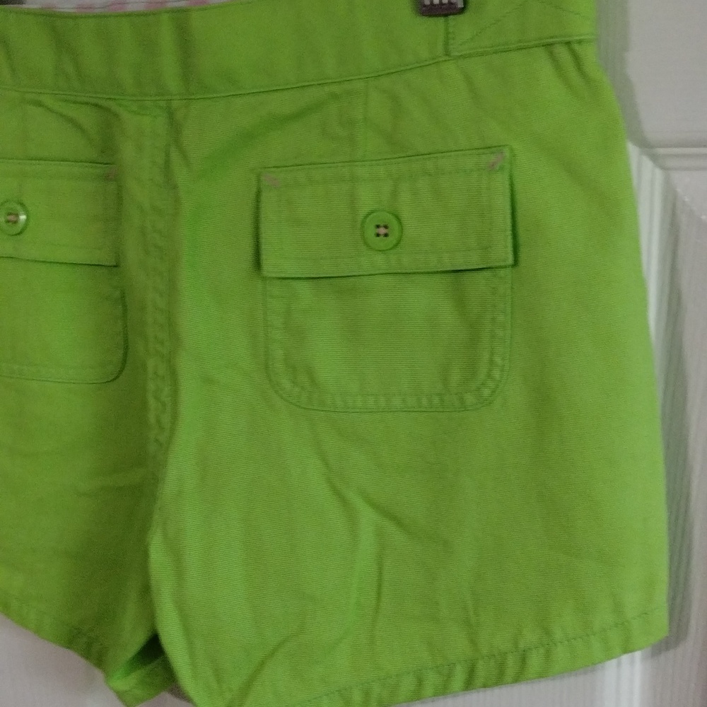 Lilly Pullitzer Palmetto Canvas Shorts girls Size 12 Lime Green - Picture 8 of 9